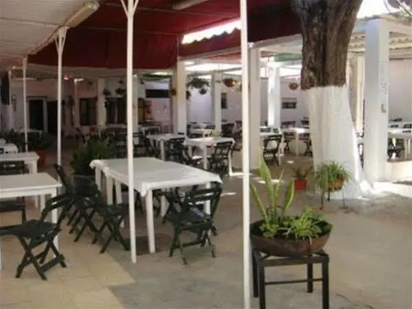 Hostal Villa Mercedes-1